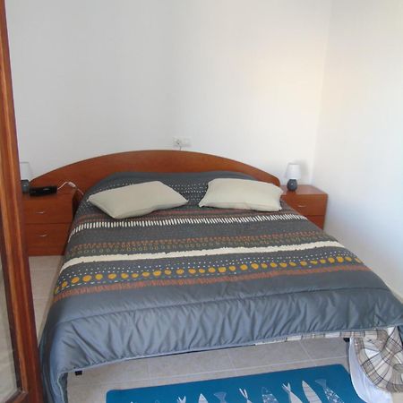Appartement Premiere Ligne De Mer Roses Dış mekan fotoğraf