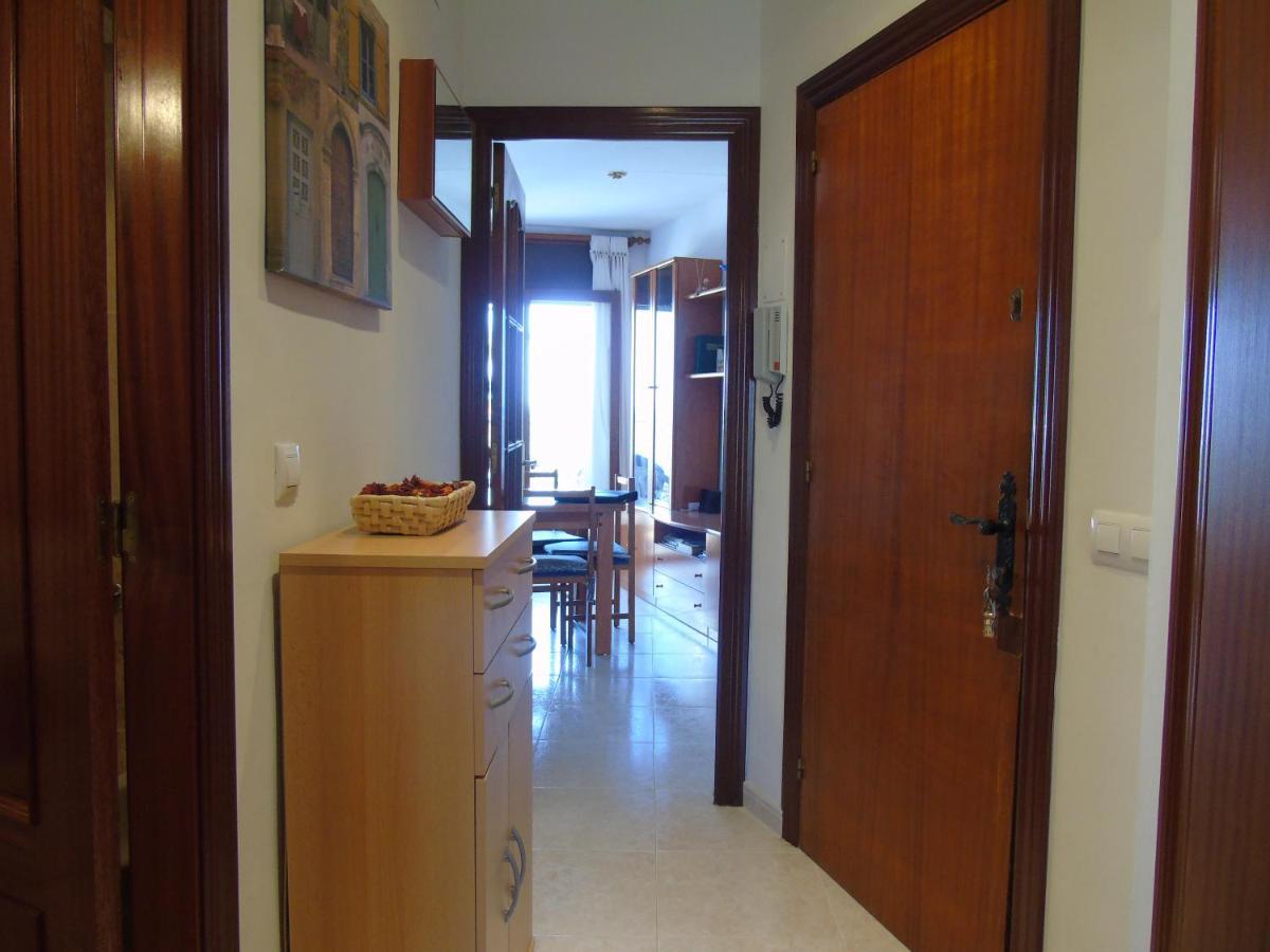 Appartement Premiere Ligne De Mer Roses Dış mekan fotoğraf